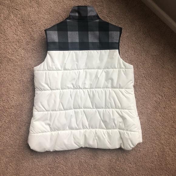 Eddie Bauer Buffalo Plaid Vest - Size Medium - Picture 2 of 4